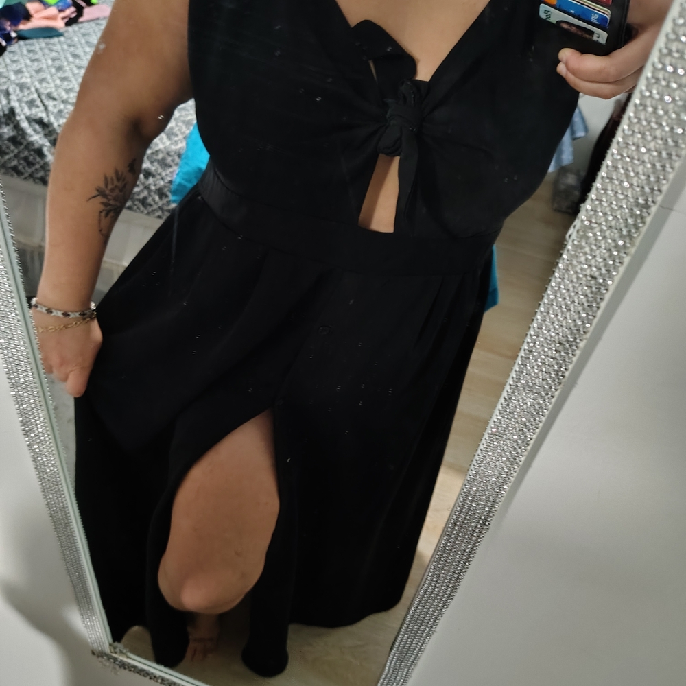 SHEIN Black Maxi Dress with Front Knot